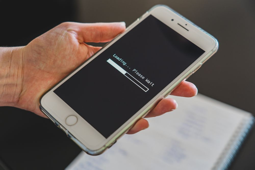 Booking a Ride on a Weak Connection: Tips That Actually Work