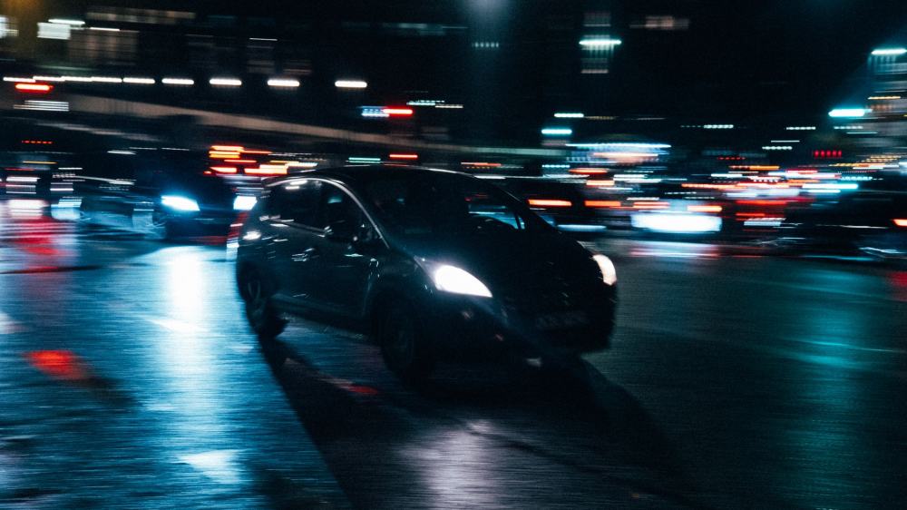 Night Driving Safety Tips for Shareide Drivers