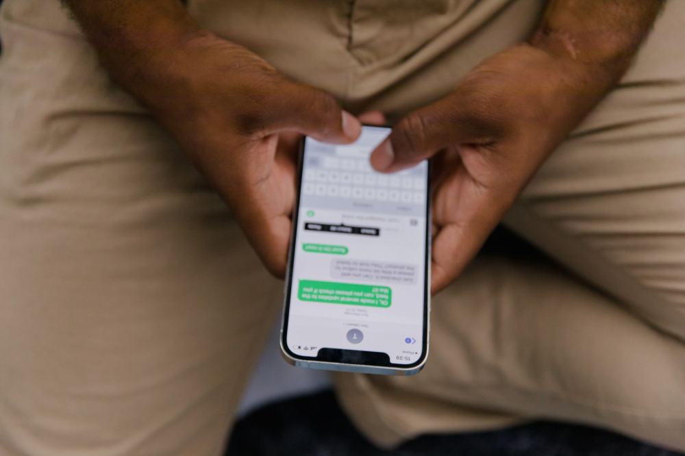 How In-App Chat with Your Driver Works