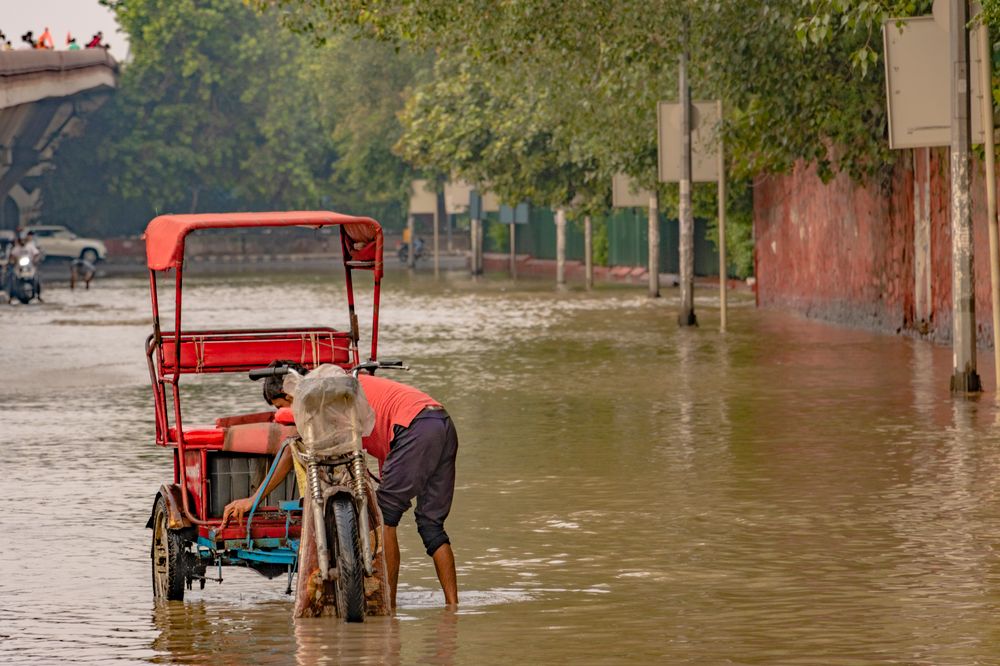 Lahore Monsoon Flooding: A Practical Commute Guide for 2026