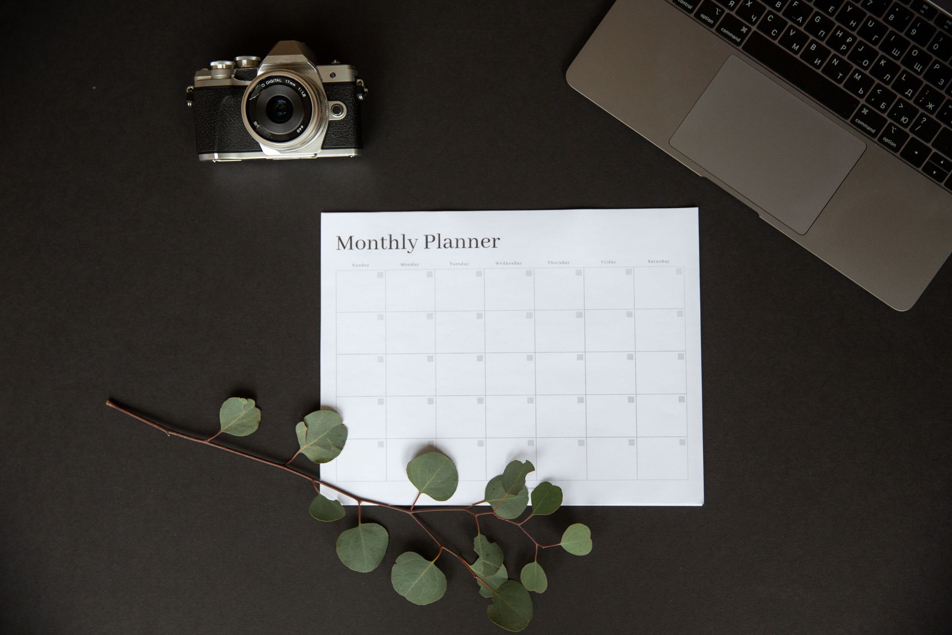Monthly Ride Plan vs Booking Daily: Which Actually Costs Less?
