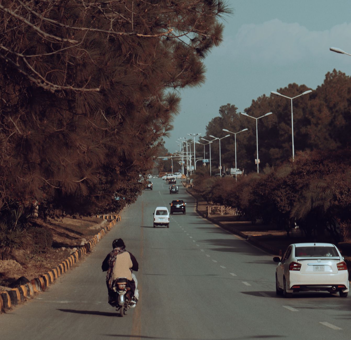 Monthly Ride Subscriptions: Fix Your Daily Commute Fare