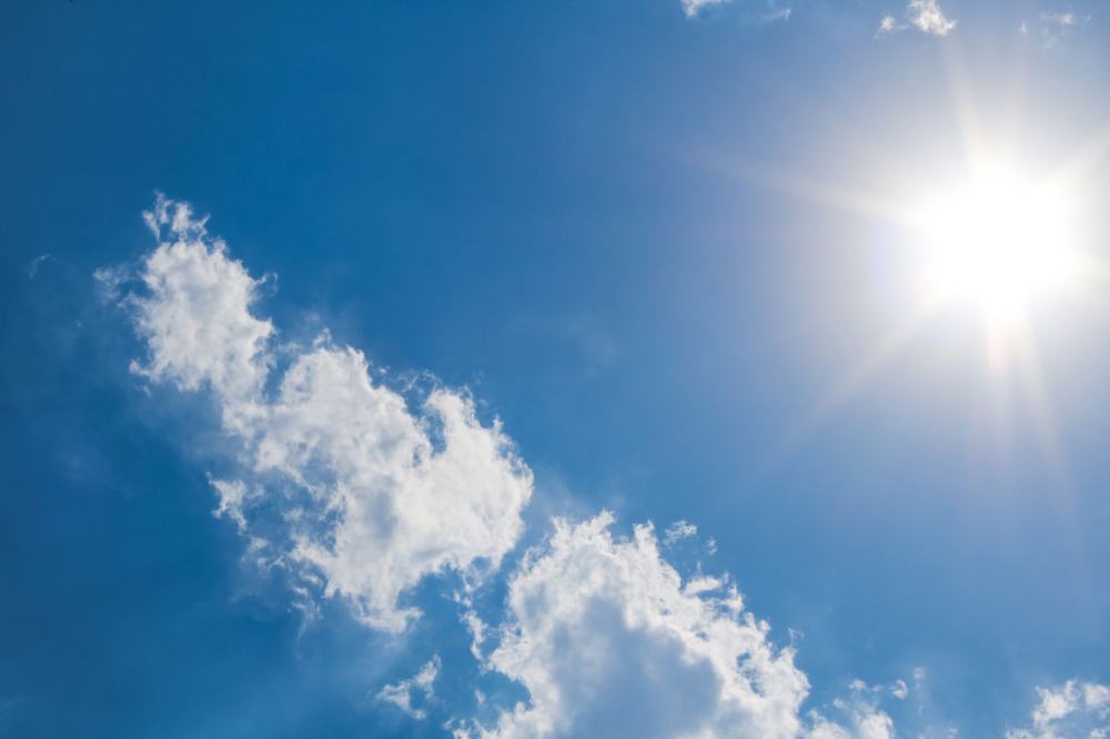 Summer Heatwave Travel Tips: Staying Cool and Safe on the Road