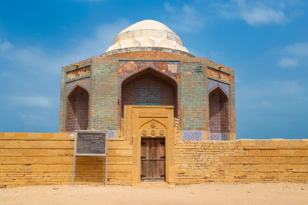 Visiting Thatta and the Makli Necropolis
